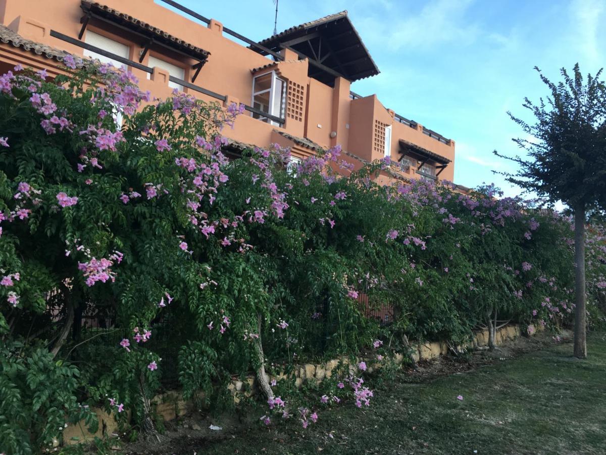 Casares Vacations Apartment Ngoại thất bức ảnh